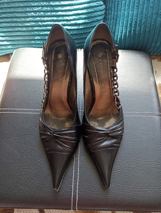 Красивые женские туфли черные нат кожа на шпильке 37, фото №2