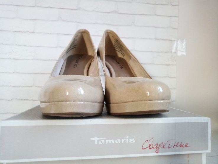 Жіночі туфлі бежеві, кремові, розмір 37 Tamaris стан як нові, фото №5