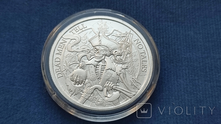 Раунд 2023 серебро 999, 31,1 гр серия Пираты, фото №3