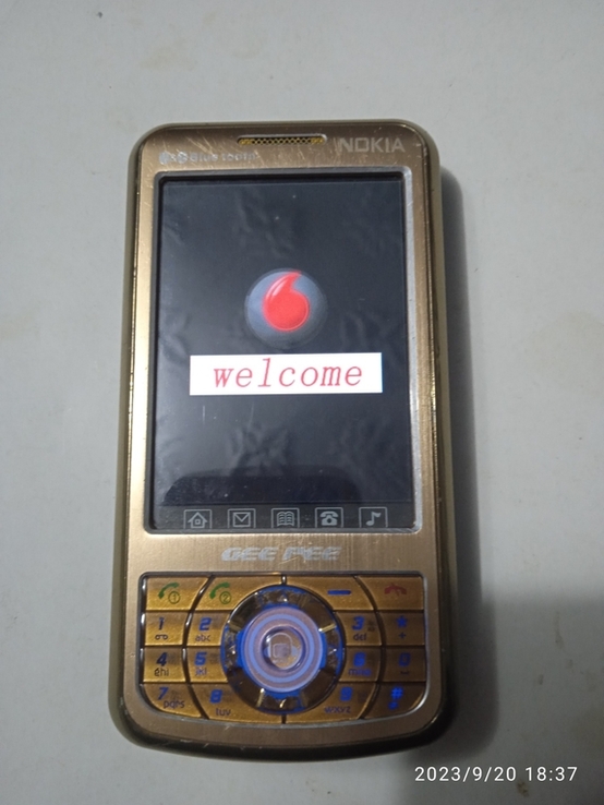 Nokia gee see в золотому кольорі, фото №4
