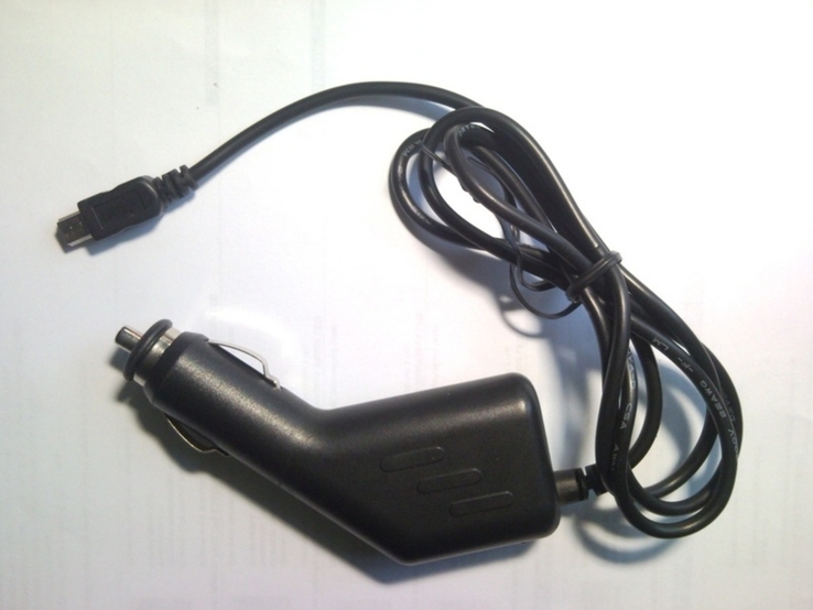 Автомобильное зарядное устройство для автонавигаторов GPS от прикуривателя Mini USB 5V 1.5