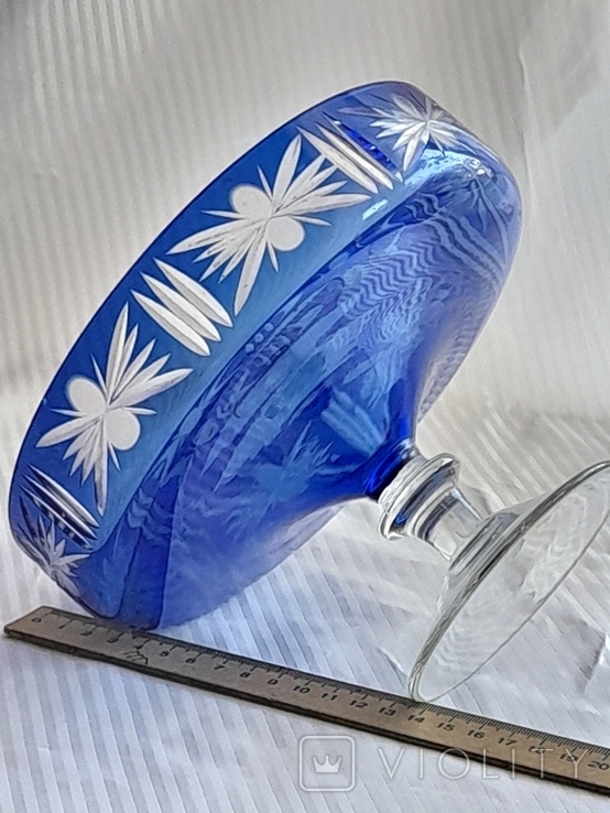 Большая хрустальная конфетница на фигурной ножке, фото №8