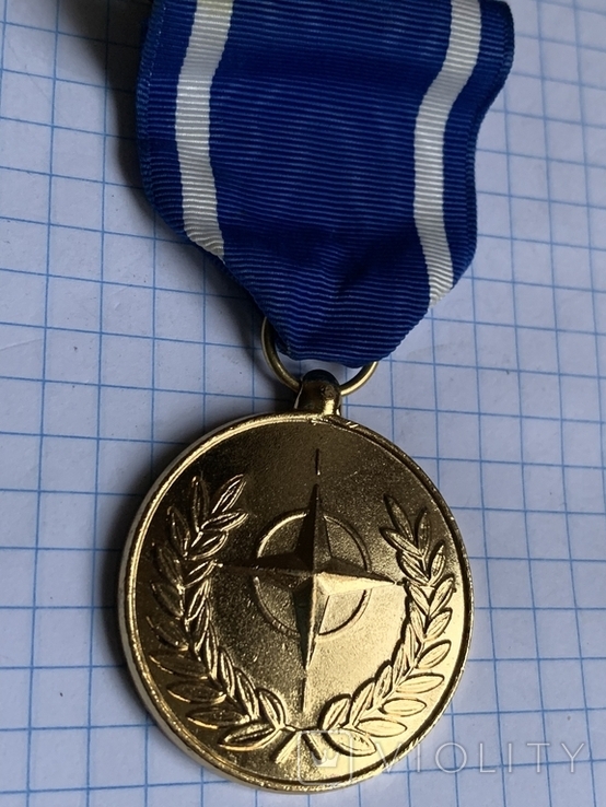 Медаль NATO, фото №2