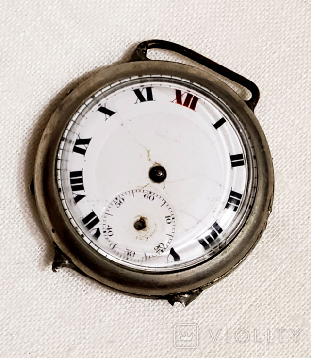 World War I wristwatch with Swiss enamel dial, photo number 2