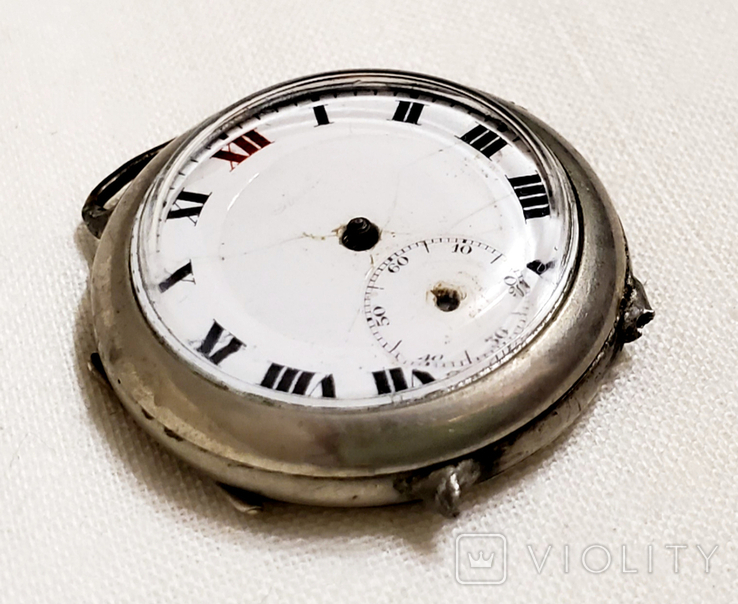 World War I wristwatch with Swiss enamel dial, photo number 3