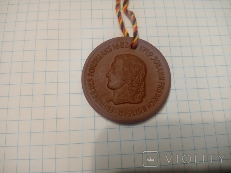 Настільна керамічна медаль Німеччини, фото №3