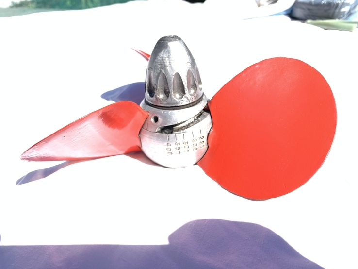 Винт на лодочный мотор Вихрь с изменяемым / переменным шагом агрессии, фото №2
