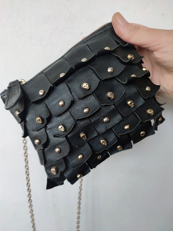 Шкіряна міні-сумка з черепами заклепками Zara, фото №11