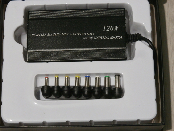 Універсальний зарядний пристрій для ноутбука 120W 220V,Адаптер живлення для дому та авто, фото №3