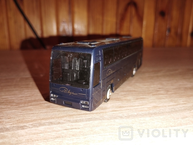 Модель автобуса Praline 1:87, фото №3