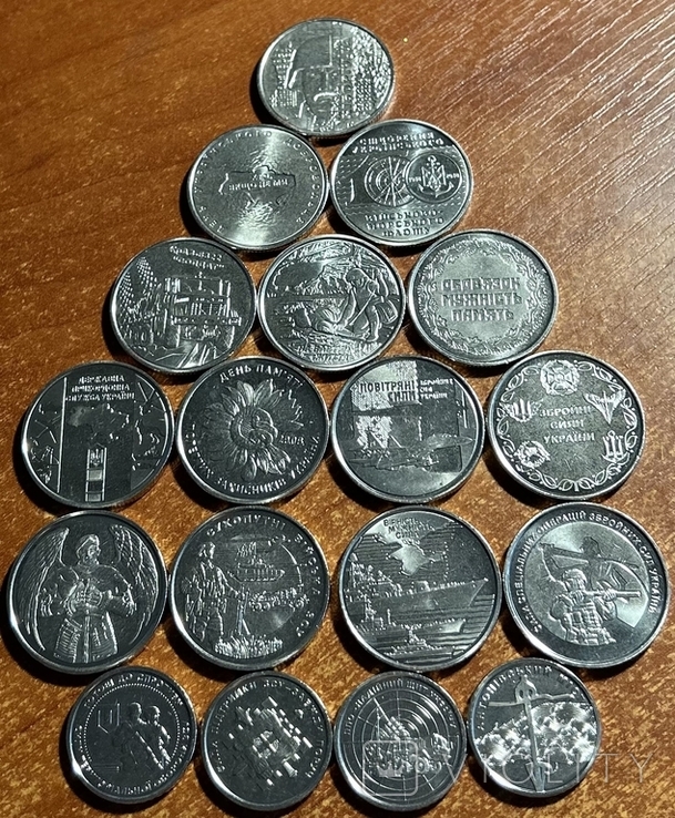 Набор из 18 монет Украины юбилейные 10 гривен 2018-2023 годов., фото №2