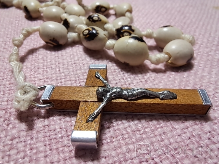 Старые чётки чотки из бобов, накладное распятие, крест с распятием, фото №3