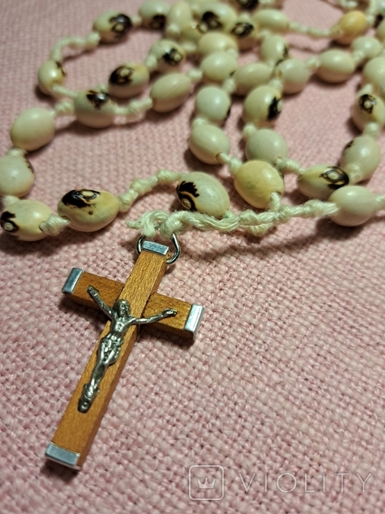 Старые чётки чотки из бобов, накладное распятие, крест с распятием, фото №2