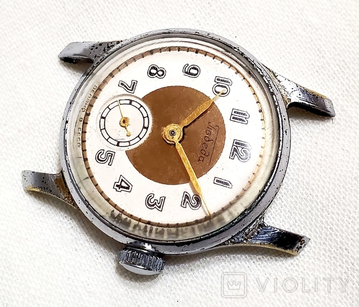 Годинник «Перемога» в хромованому корпусі випускався Куйбишевим в 50-х роках СРСР, фото №2