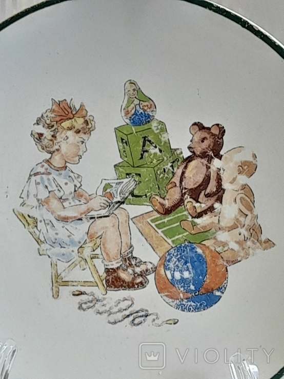 Настенная тарелка из серии Счастливое детство Буды, фото №2