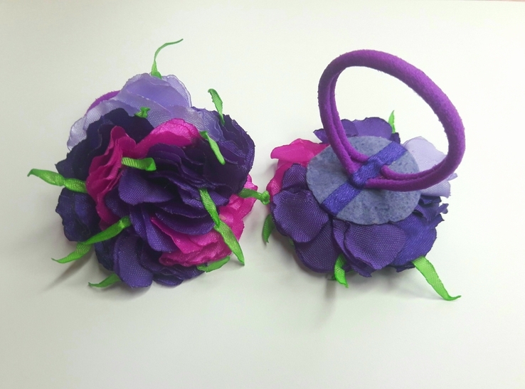 Резиночки для волос с фиолетовыми цветами, фото №3