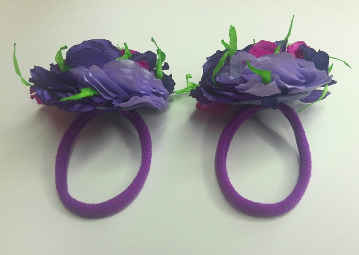 Резиночки для волос с фиолетовыми цветами, фото №4