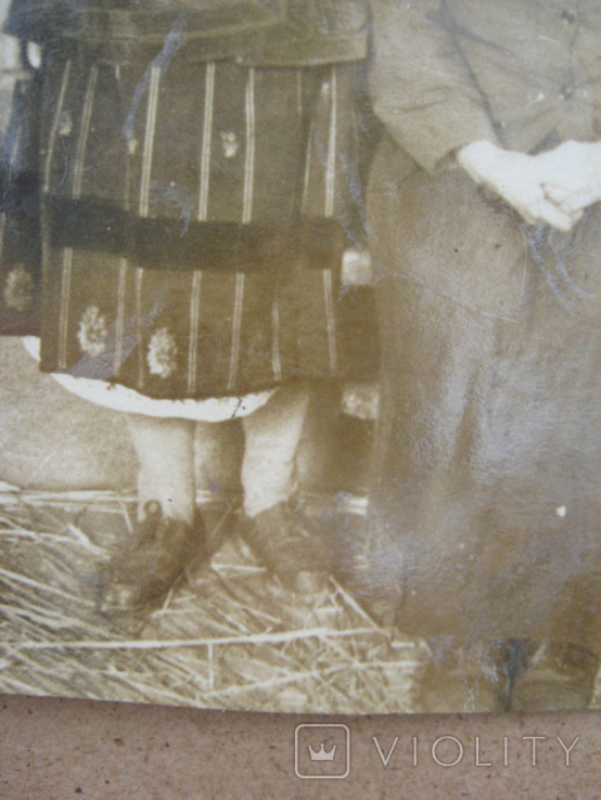 Две бабушки, вышиванка и бусы, photo number 5