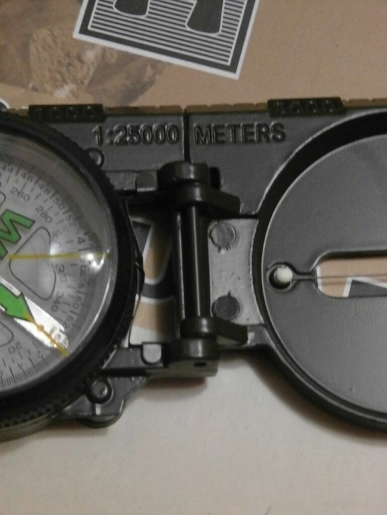 Компас армійський Lensatic Compass,масштабна метрова лінійка,збільшувальний окуляр-лупа, фото №3