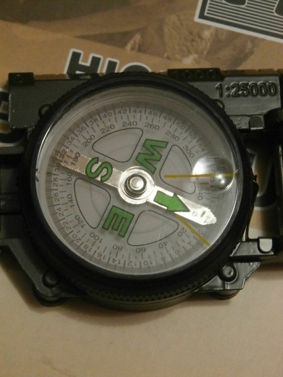 Компас армійський Lensatic Compass,масштабна метрова лінійка,збільшувальний окуляр-лупа, фото №9