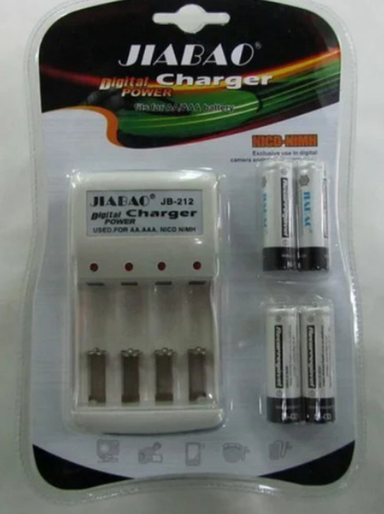Комплект зарядний + батарейки міни пальчик 212AAА (4 акумуляторні батареї), фото №2
