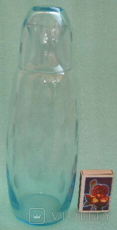 A blue decanter with a cork glass., photo number 2