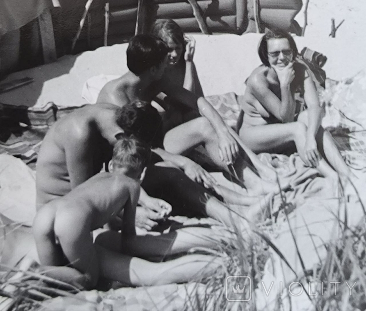 семейство нудизм Семья нудистов голый торс – на сайте для коллекционеров ...