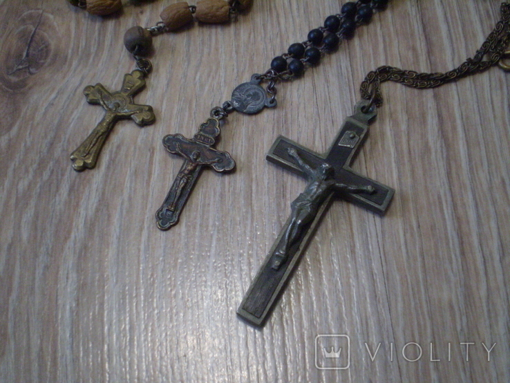 Кресты старые (Ватикан, Иерусалим) и церковная эмблема, фото №3