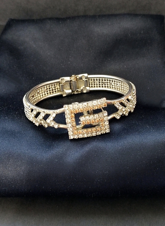 Серебристый винтажный браслет с символом G, кристаллы, Англия, фото №11