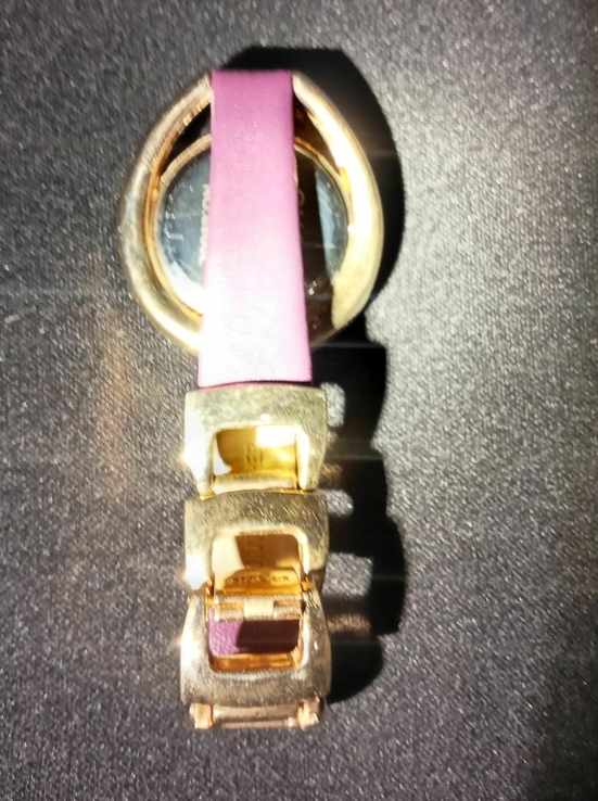 Часы женские наручные кварцевые Gucci 8960L, фото №3