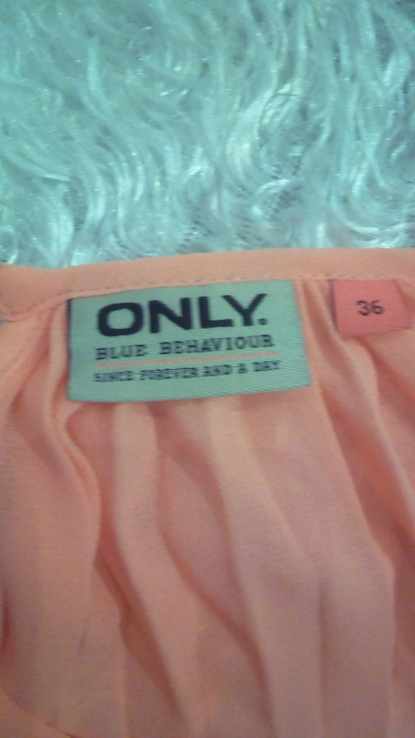 Блуза фірми ONLY ,плісе на брительках, фото №3