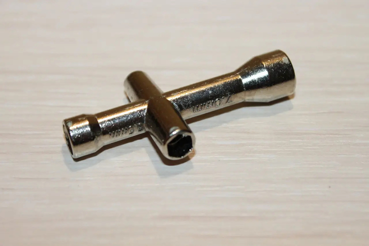 Мініатюрний хрестоподібний гайковий ключ M2/M2.5/M3/M4 для дрібної техніки