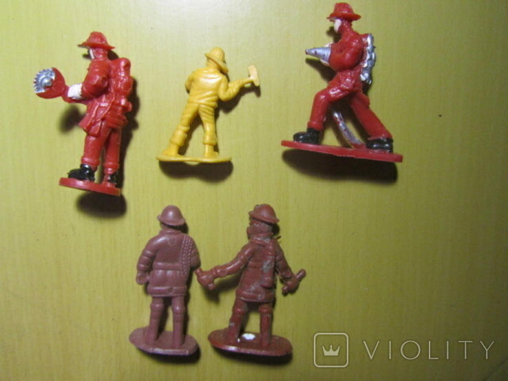 Пожарные и др. 5 шт., фото №3