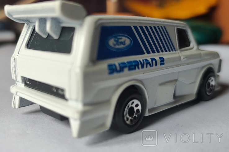 Matchbox Ford Supervan II 1985 - Duckhams - Bleu - Échelle 1/62 - Occasion