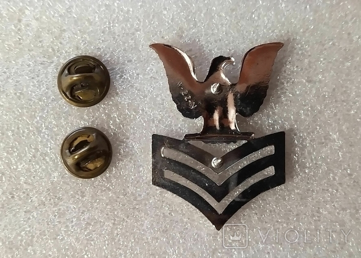 Значок - USN - Petty Officer First Class E-6 (Cap Device) PO1, фото №3