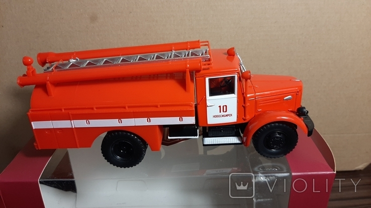 МАЗ-205 АС-30 (Пожежна автоцистерна) - Автолегенди СРСР вантажівки No28, фото №6