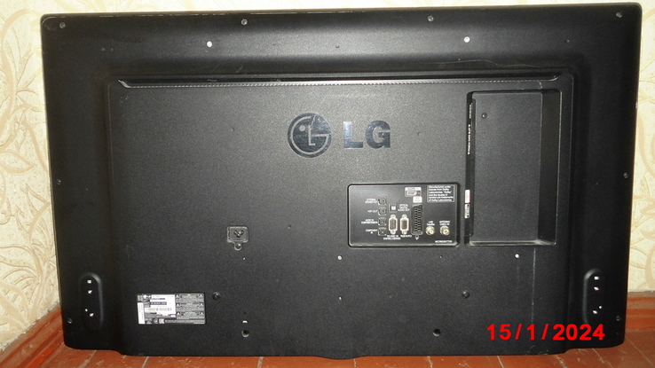 Телевизор LG 42Y245C, photo number 3