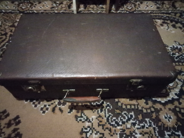 Старый чемодан, фото №2