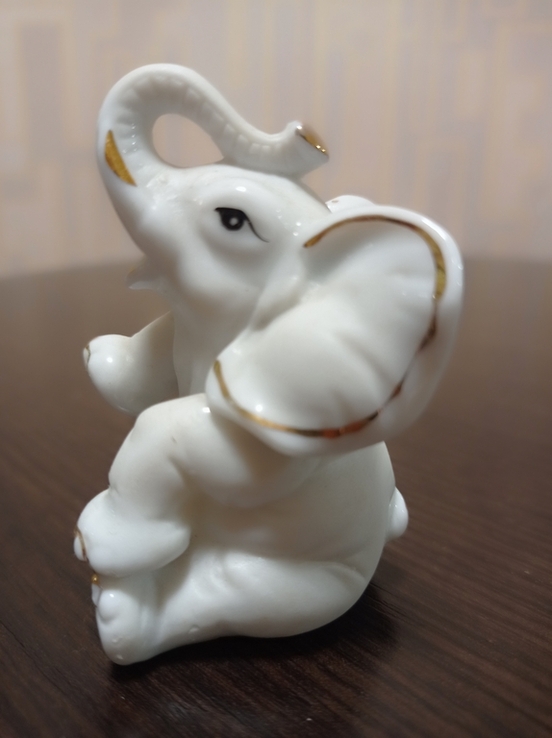Фигурка керамическая Слон с позолотой, фото №2