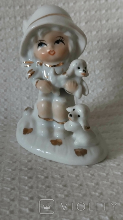 Статуэтка миниатюрная "Девочка с собачками"(Европа, фарфор, фото №7