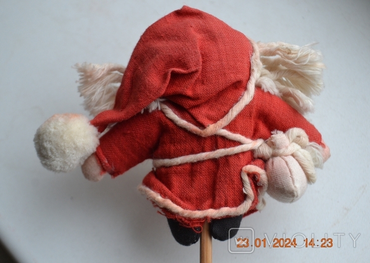 Новогодняя игрушка "Дед Мороз (Санта Клаус)" на палочке. Ткань. Высота 31 (10) см. №19, фото №8