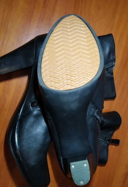Жіночі черевички чотири пари Ecco, Hilfiger,Molka р 38 устілка 25 см, numer zdjęcia 3