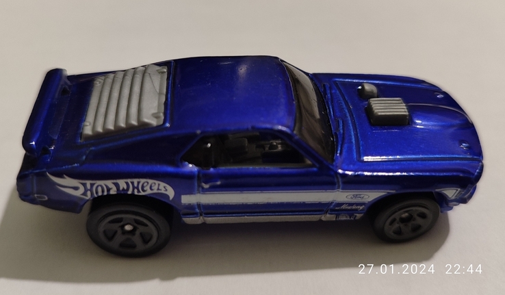 Hot Wheels Mustang Mash 1 1997 Mattel Malaysia, photo number 3