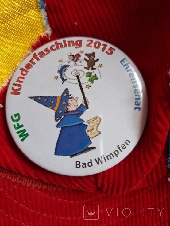 Красная вельветовая кепка клоуна с знаками, значки карнавал 2015 Kinderfasching, фото №11