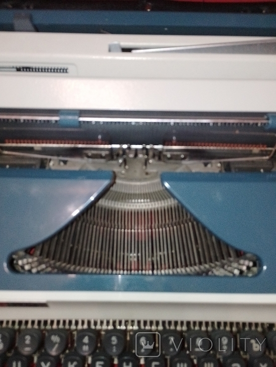 Печатная машинка ERIKA, Германия (ГДР) в кофре, 1973 года, фото №7