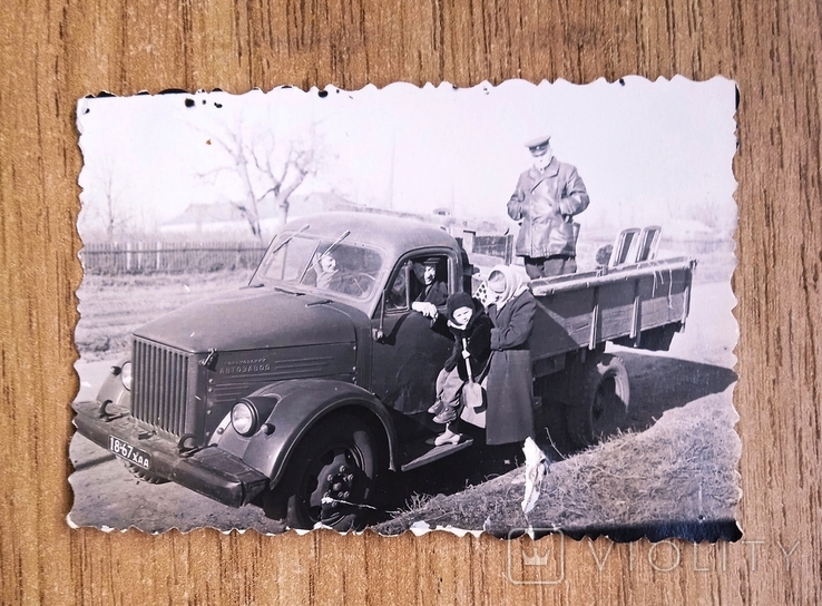 Старые фото времён СССР, автомобили, мотоцикл, пушки, фото №8