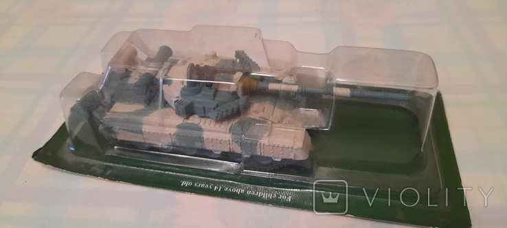Масштабная модель танка Т- 80 с коробкой и журналом, фото №5