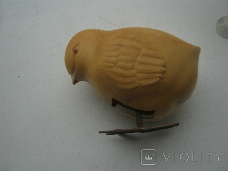 Курочка или цыпленок заводная ссср старая с ключиком рабочая, фото №4