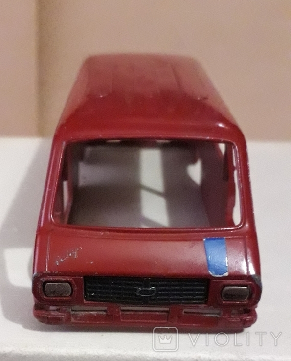 Запчасть,голый кузов 1:43 на модель машинки РАФ СССР, фото №4