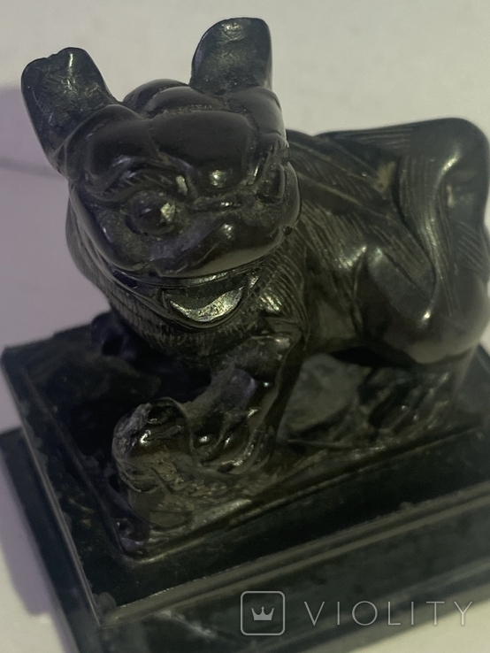Резная фигурка льва из черного камня.1920гг, фото №5